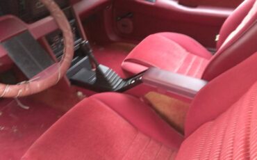 Dodge-daytona-1985-red-2