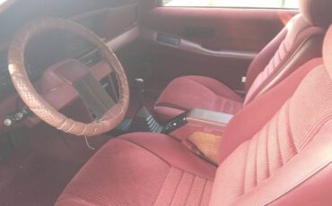 Dodge-daytona-1985-red-5