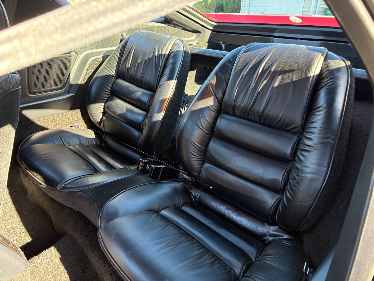 Dodge-daytona-turbo-z-1984-red-2