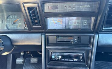 Dodge-daytona-turbo-z-1984-red-3