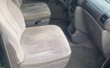 Dodge-grand-caravan-1994-green-11