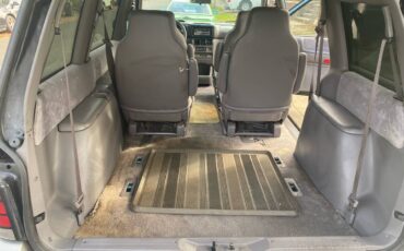 Dodge-grand-caravan-1994-green-14