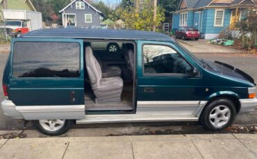 Dodge-grand-caravan-1994-green-15