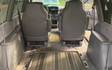 Dodge-grand-caravan-1994-green-19