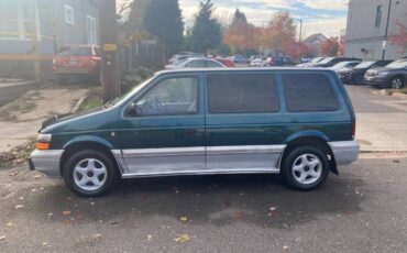 Dodge-grand-caravan-1994-green-3