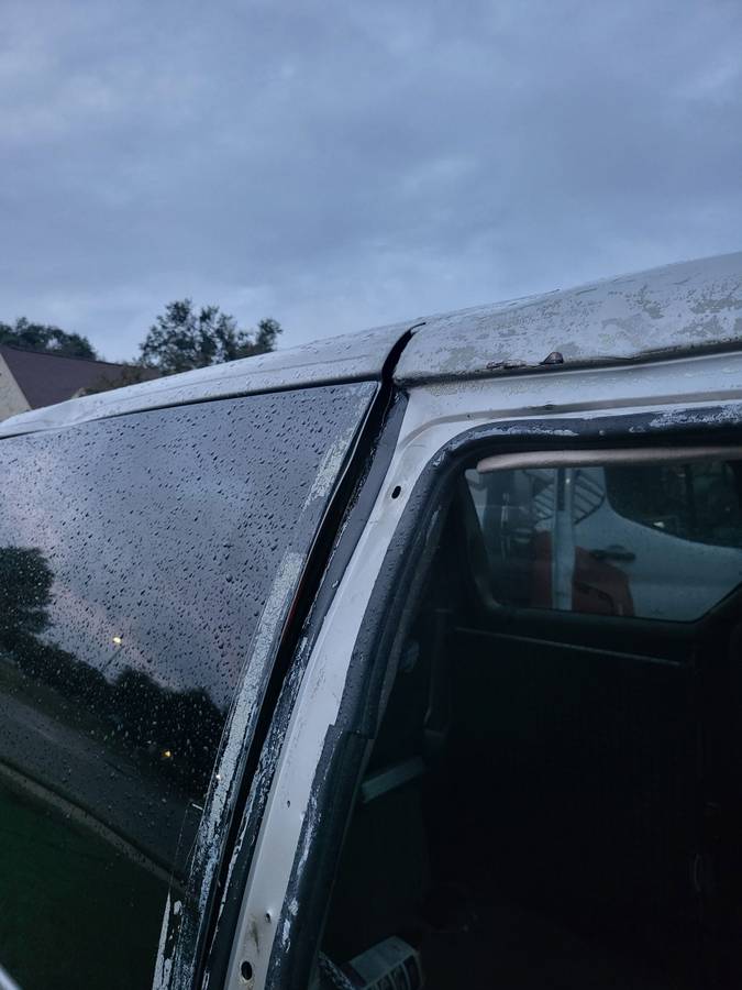 Dodge-grand-caravan-1996-grey-4