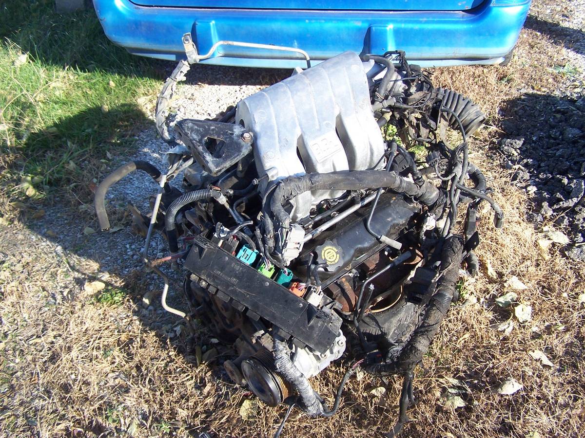 Dodge-grand-caravan-le-1992-blue-14