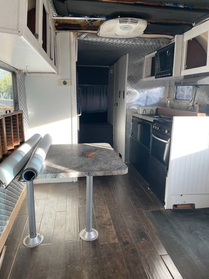 Dodge-motorhome-1971-1