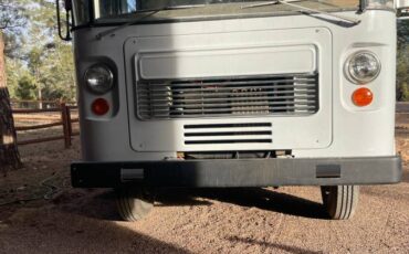 Dodge-motorhome-1971-10