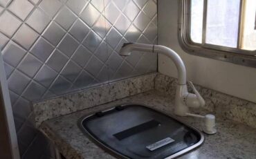 Dodge-motorhome-1971-14