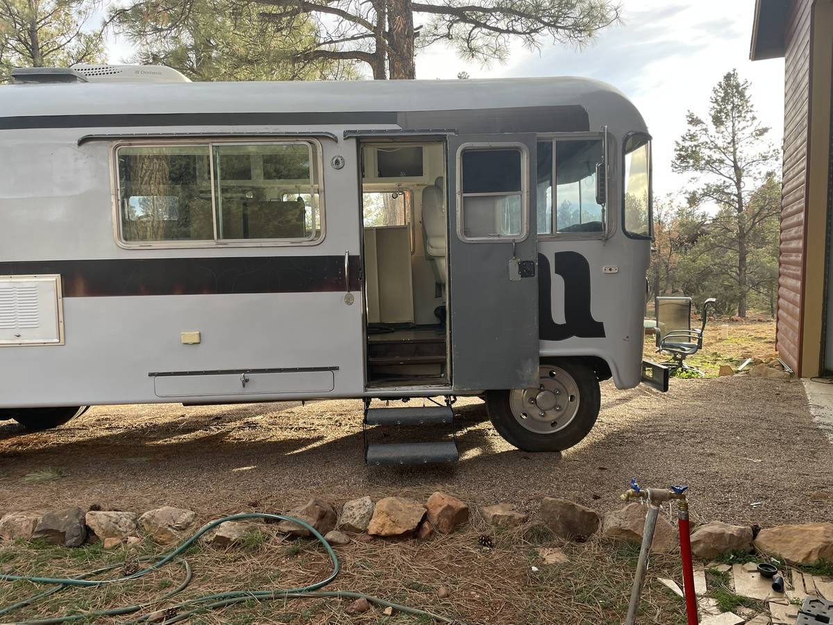 Dodge-motorhome-1971-3