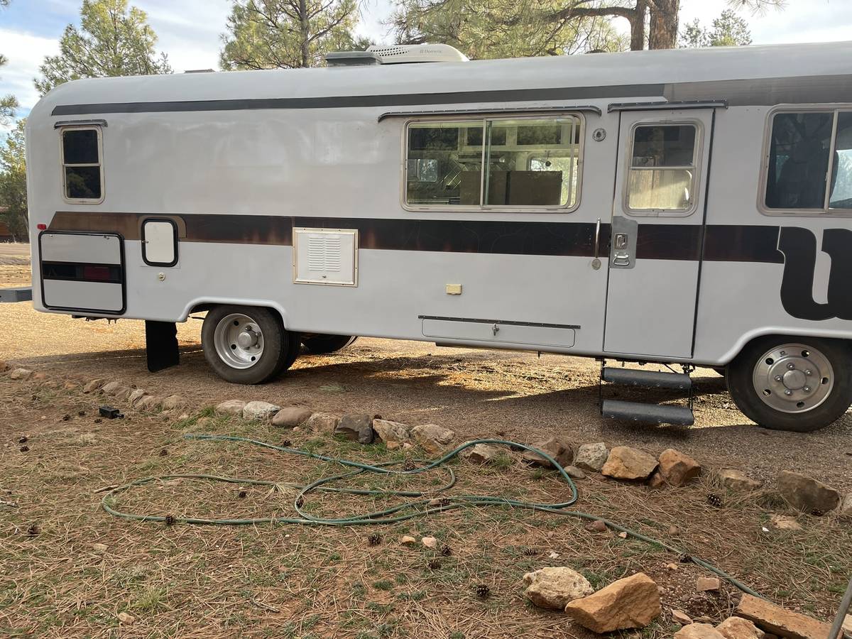 Dodge-motorhome-1971-6