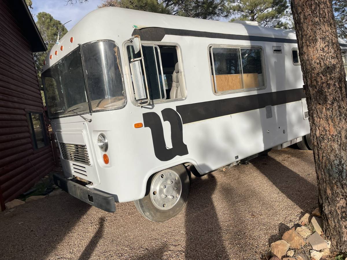 Dodge-motorhome-1971-8