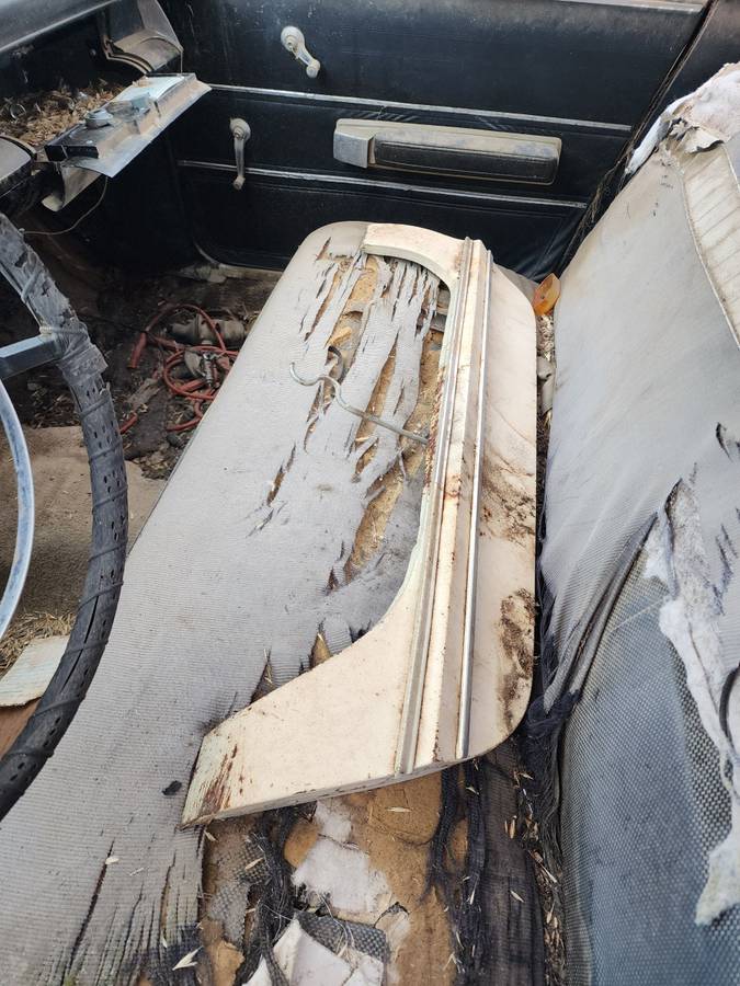 Dodge-new-port-1966-white-8