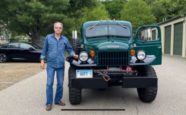 Dodge-power-wagon-1958-green