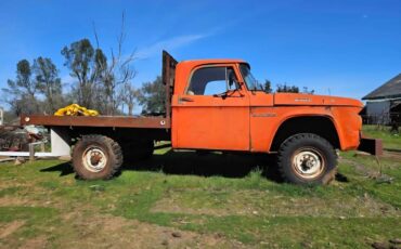 Dodge-power-wagon-1964-orange-1