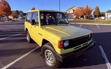 Dodge-raider-1989-yellow-14