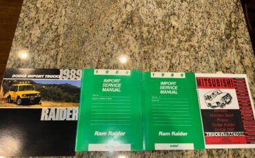 Dodge-raider-1989-yellow-18