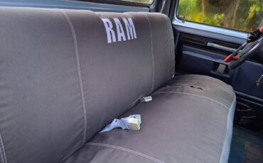 Dodge-ram-1500-1986-blue-1