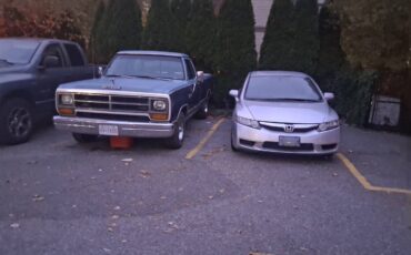 Dodge-ram-1500-1986-blue-4