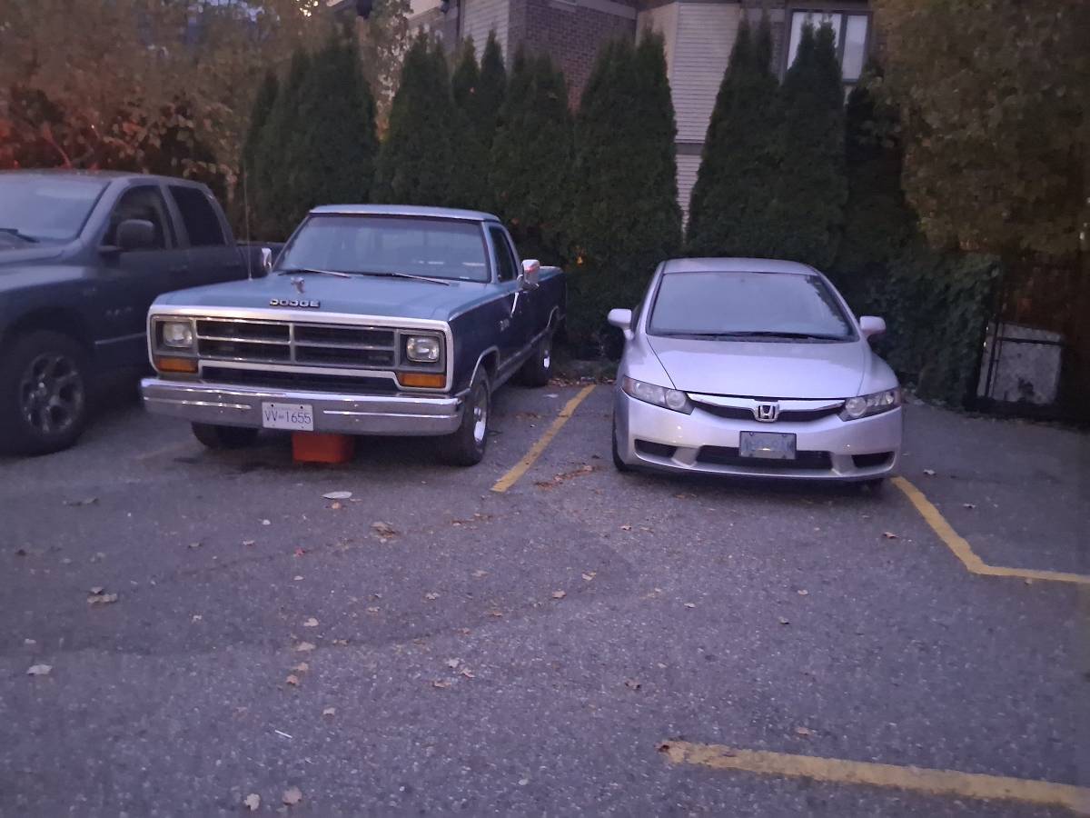 Dodge-ram-1500-1986-blue-4