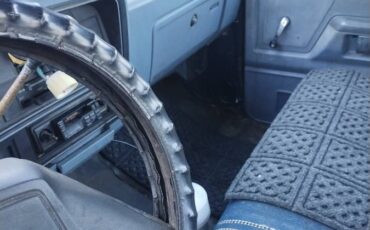 Dodge-ram-1500-1988-blue-1