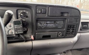 Dodge-ram-1500-1995-13