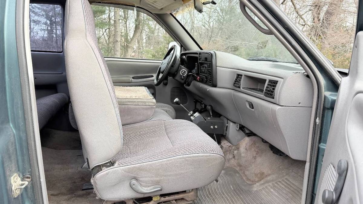 Dodge-ram-1500-1995-16