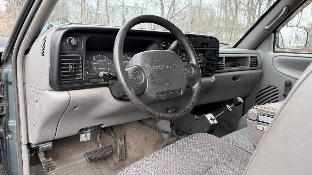 Dodge-ram-1500-1995-7