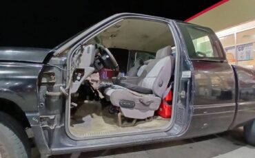 Dodge-ram-1500-1996-black-8