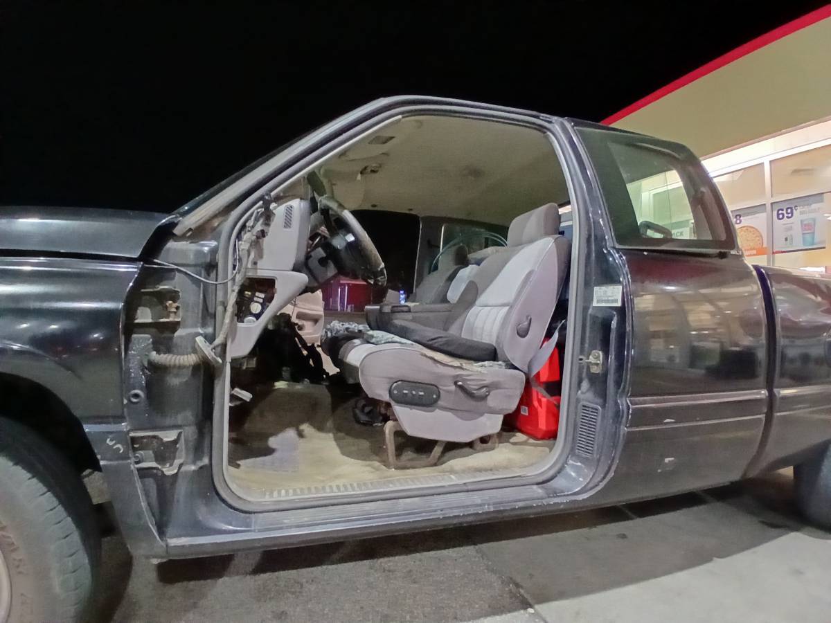 Dodge-ram-1500-1996-black-8