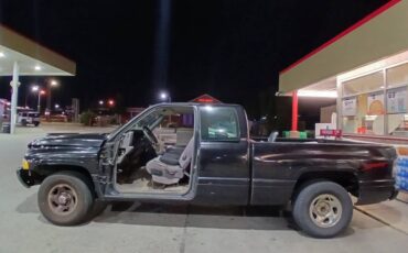 Dodge-ram-1500-1996-black-9