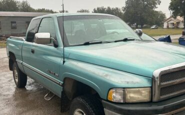 Dodge-ram-1500-1996-blue-1