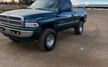 Dodge-ram-1500-1996-green-1