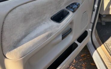 Dodge-ram-1500-1996-silver-9