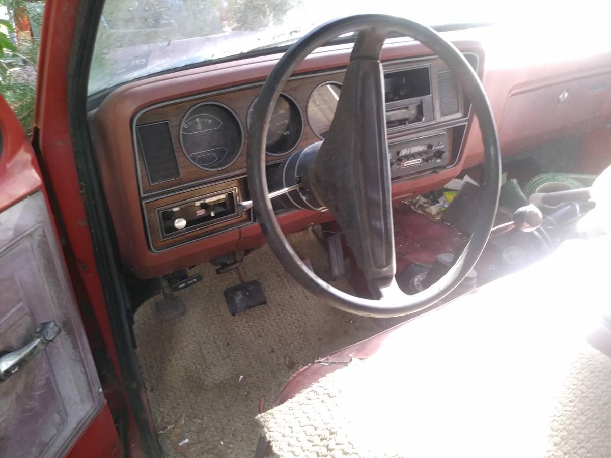 Dodge-ram-1984-3