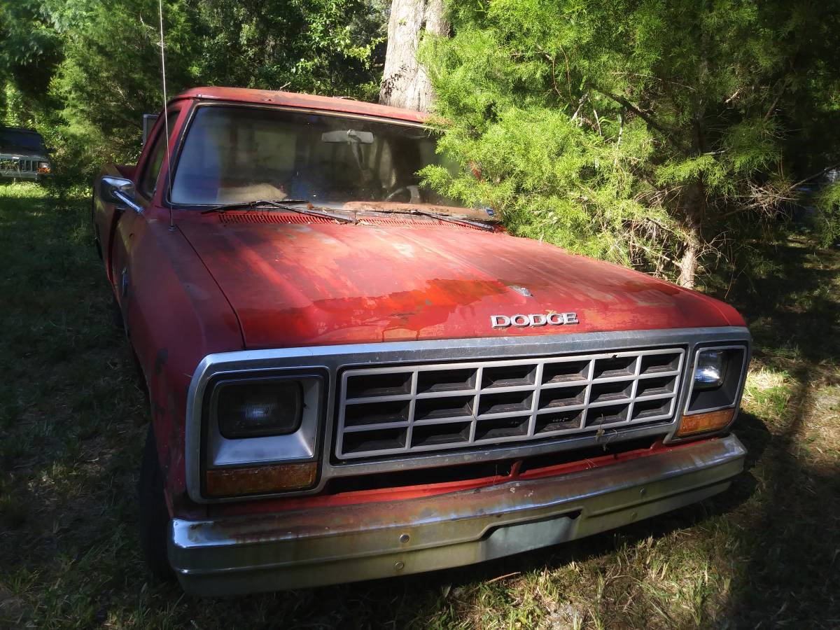 Dodge-ram-1984