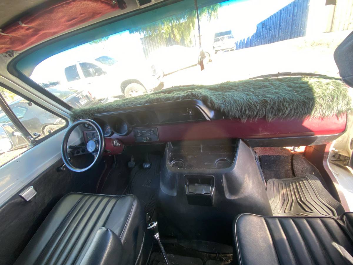 Dodge-ram-1991-white-1