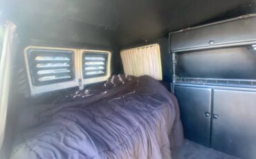 Dodge-ram-1991-white-12