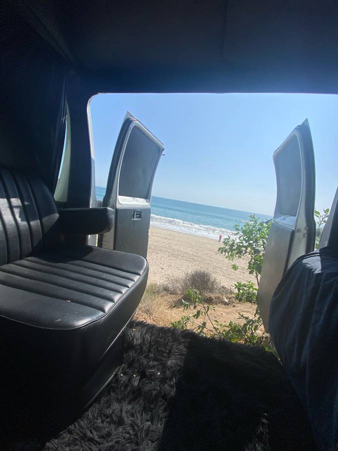 Dodge-ram-1991-white-5