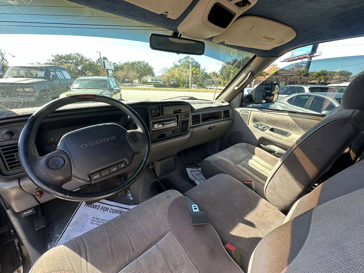 Dodge-ram-1996-black-11