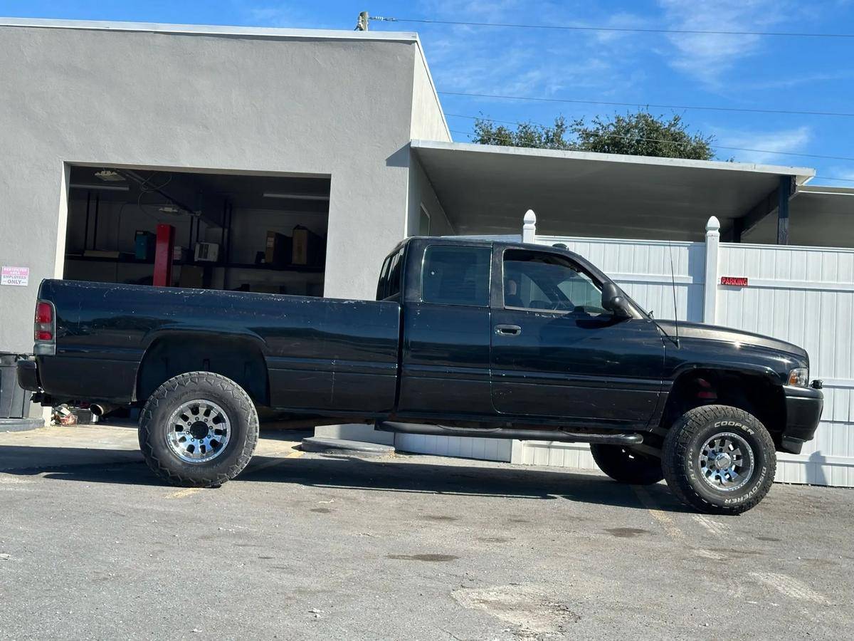 Dodge-ram-1996-black-7