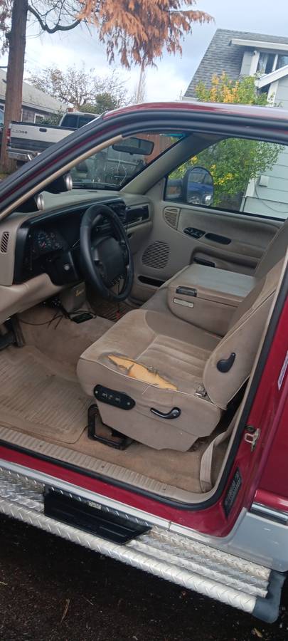 Dodge-ram-2500-1994-red-13