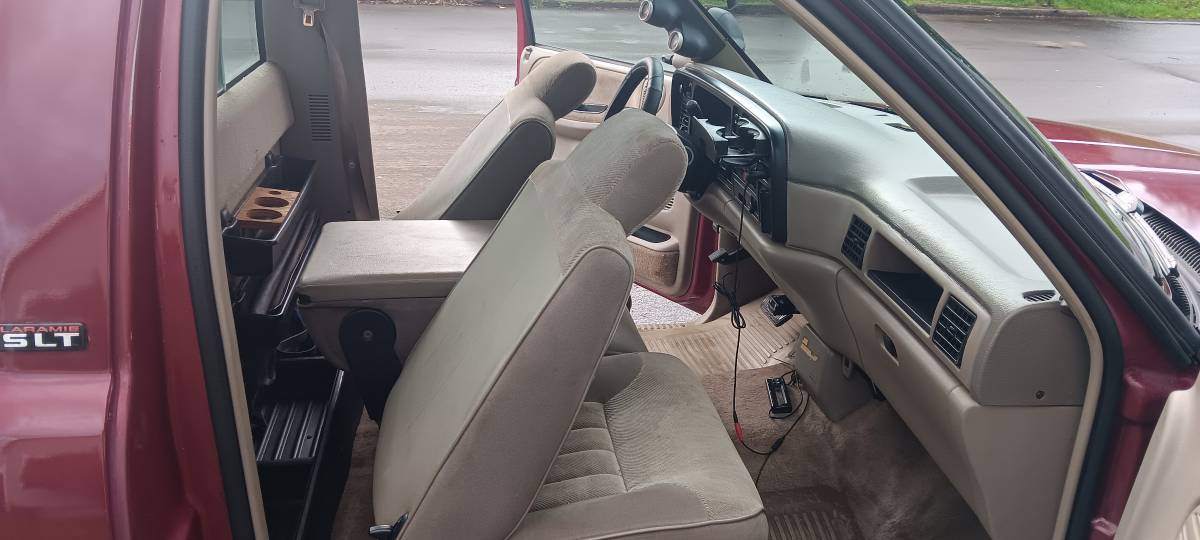 Dodge-ram-2500-1994-red-14