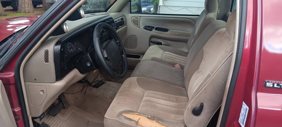 Dodge-ram-2500-1994-red-15