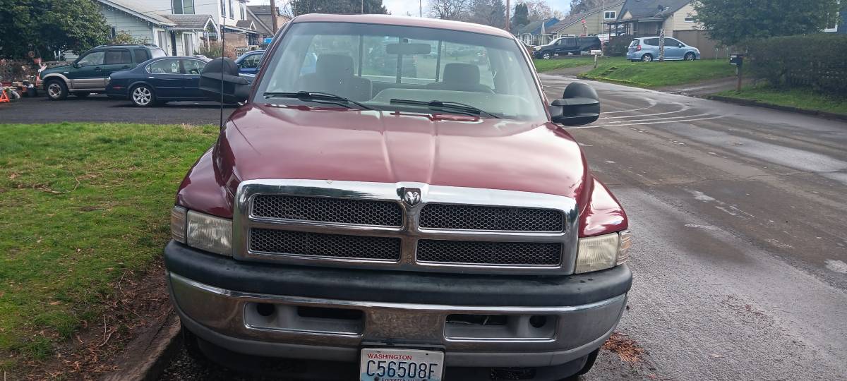 Dodge-ram-2500-1994-red-2