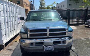 Dodge-ram-2500-1995-green-1