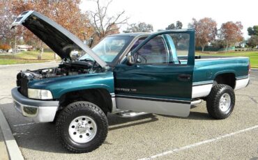 Dodge-ram-2500-1995-green-22