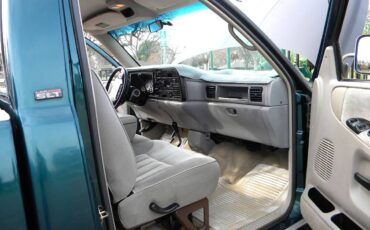 Dodge-ram-2500-1995-green-3