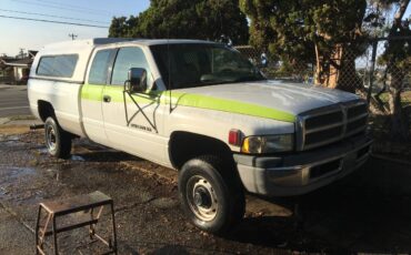 Dodge-ram-2500-4x4-1996-white